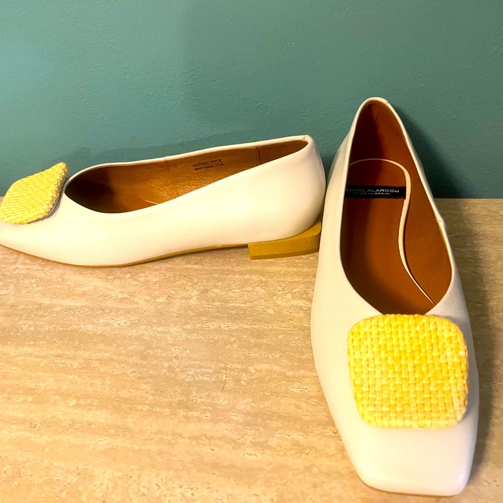 Angel Alarcon Ballet Flats